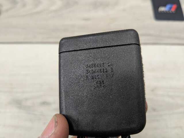 OEM BMW F95 F96 G05 G06 G07 G09 X5 X6 X7 Front Left Right Seatbelt Buckle Black
