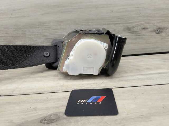 19-25 OEM BMW F95 G05 X5 X5M REAR Left Driver 2nd Row Seat Belt Retractor