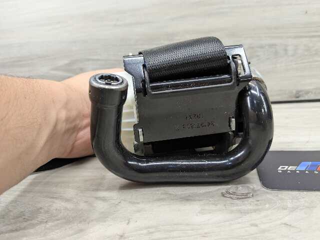 19-25 OEM BMW F95 G05 X5 X5M REAR Left Driver 2nd Row Seat Belt Retractor