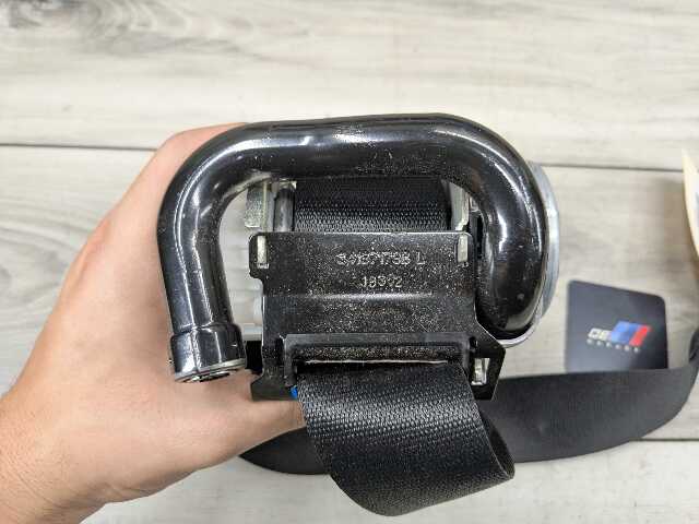 19-25 OEM BMW F95 G05 X5 X5M REAR Right Passenger 2nd Row Seat Belt Retractor