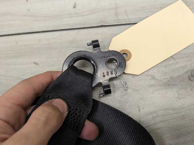 OEM BMW F95 G05 G06 G07 X5 X6 X7 Front Right Passenger Seat Belt Retractor Black
