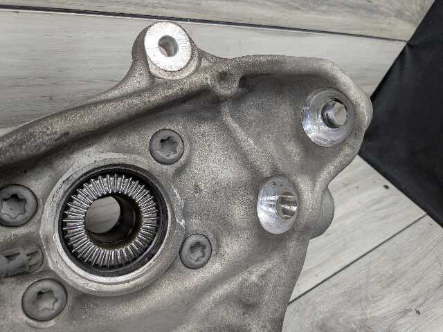 OEM BMW F95 G05 G06 G07 G09 X5 Front Right Passenger Hub Spindle Knuckle Bearing