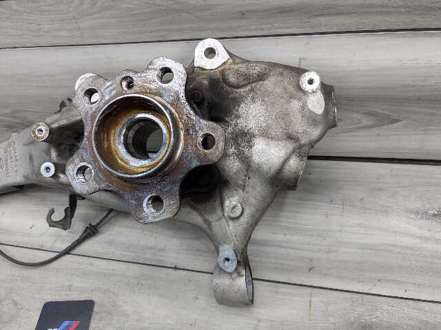 OEM BMW F95 G05 G06 G07 G09 X5 X7 Front Left Driver Hub Spindle Knuckle Bearing