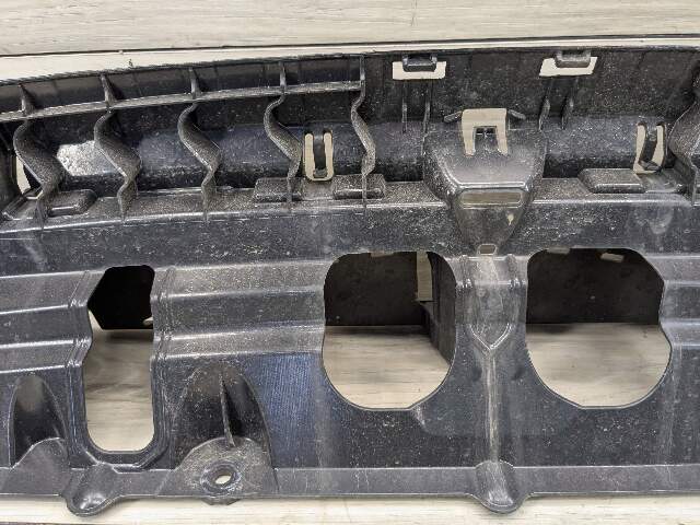 19-23 OEM BMW G05 X5 Rear Center Bumper Support Mounting Bracket