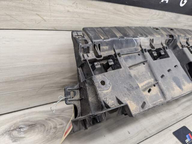 19-23 OEM BMW G05 X5 Rear Center Bumper Support Mounting Bracket