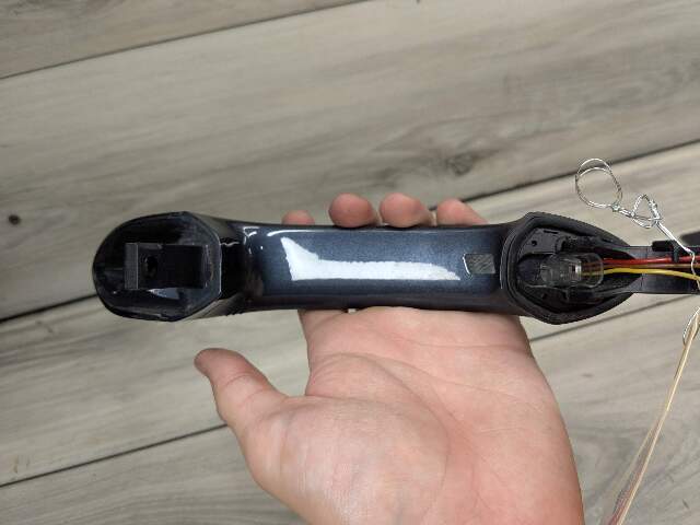 OEM BMW G05 G06 G07 X5 X6 X7 REAR Right Passenger Side Door Handle COMFORT