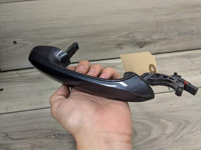 OEM BMW G05 G06 G07 X5 X6 X7 REAR Right Passenger Side Door Handle COMFORT