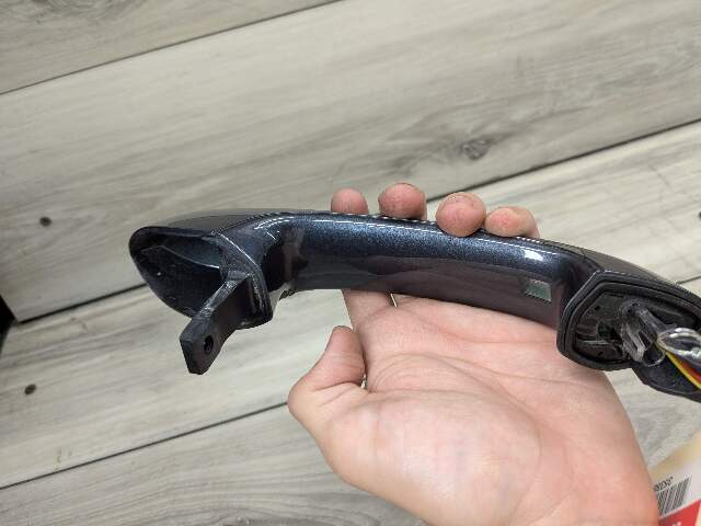 OEM BMW G05 G06 G07 X5 X6 X7 REAR Right Passenger Side Door Handle COMFORT