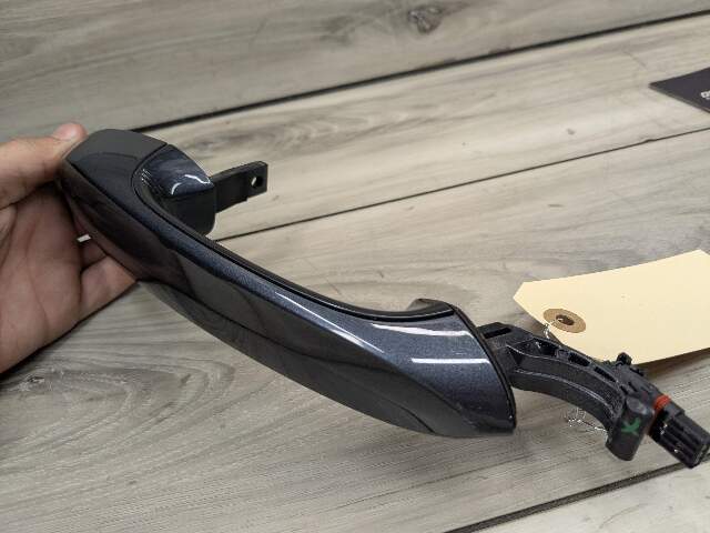 OEM BMW G05 G06 G07 X5 X6 X7 REAR Right Passenger Side Door Handle COMFORT