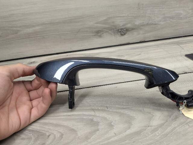OEM BMW G05 G06 G07 X5 X6 X7 REAR Right Passenger Side Door Handle COMFORT