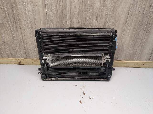 OEM BMW G20 G22 G23 M340 M440 Radiator Condenser Cooling Fan Assembly 850W B58