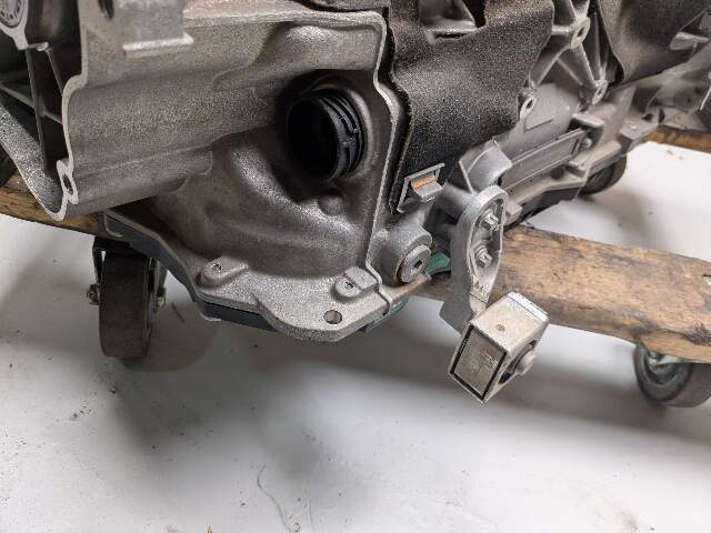 18-20 BMW G01 X3 30i AWD B46 Automatic Transmission Gearbox GA8HP50Z 141k