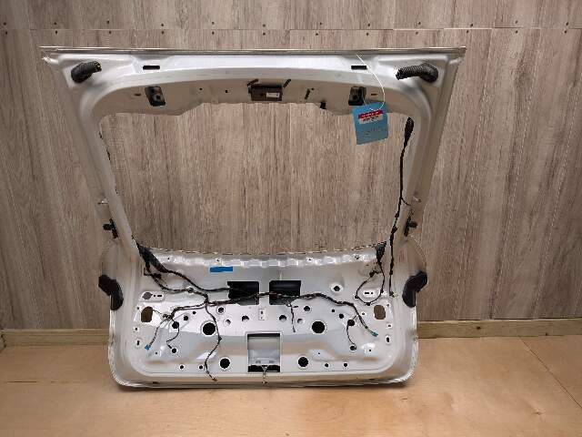 DAMAGE* OEM BMW F16 F86 X6 X6M Rear Liftgate Tailgate Trunk Lid Gate Door Shell