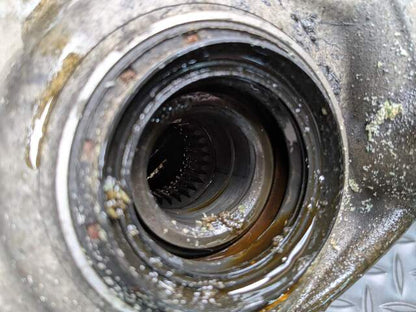 OEM BMW F30 F32 F33 F36 xDrive AWD Front Differential Axle Gearbox Carrier 3.23