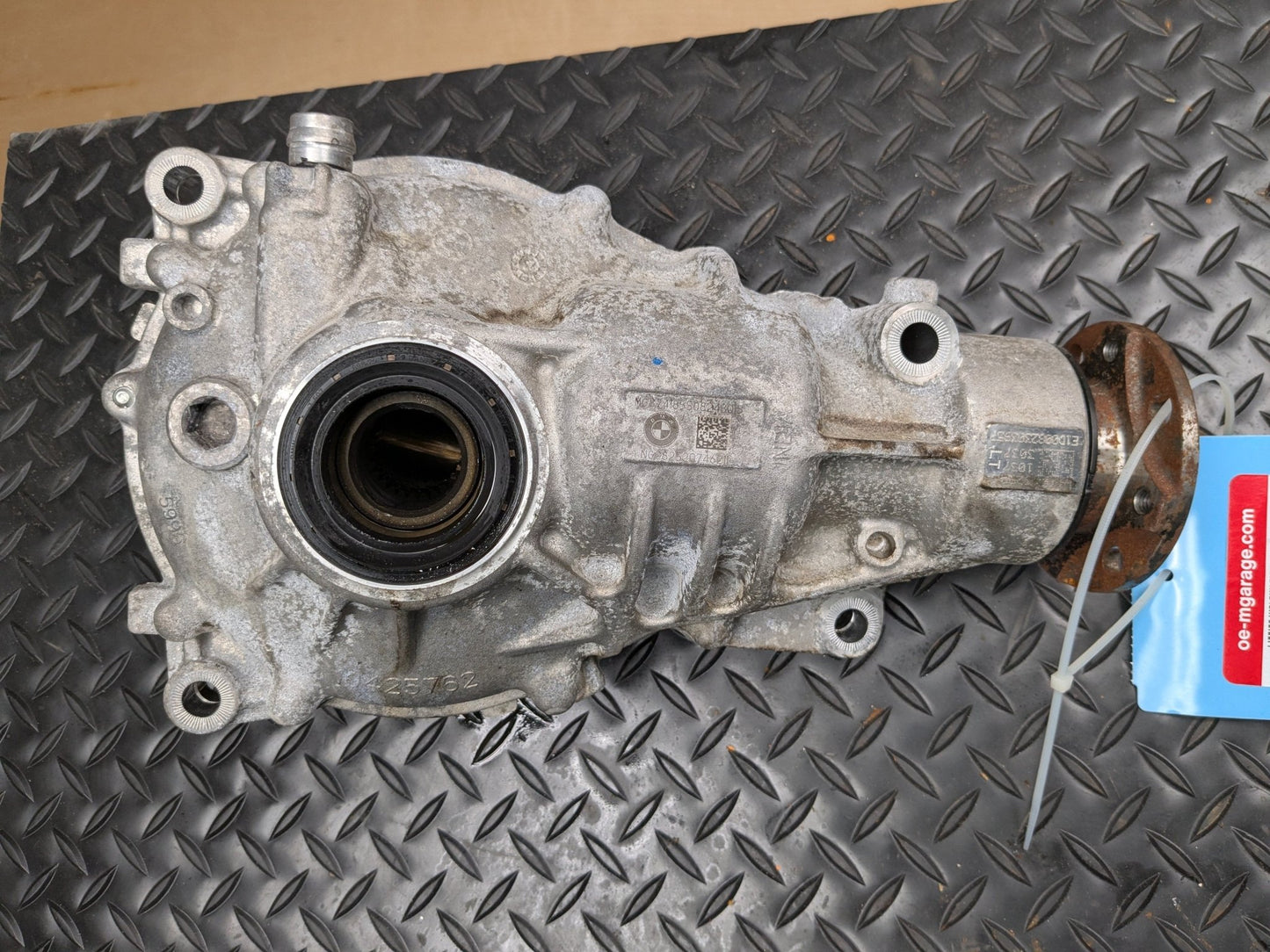 *MATCH* OEM BMW G01 G20 G42 AWD Front Differential Axle Gearbox Carrier 2.81 12k