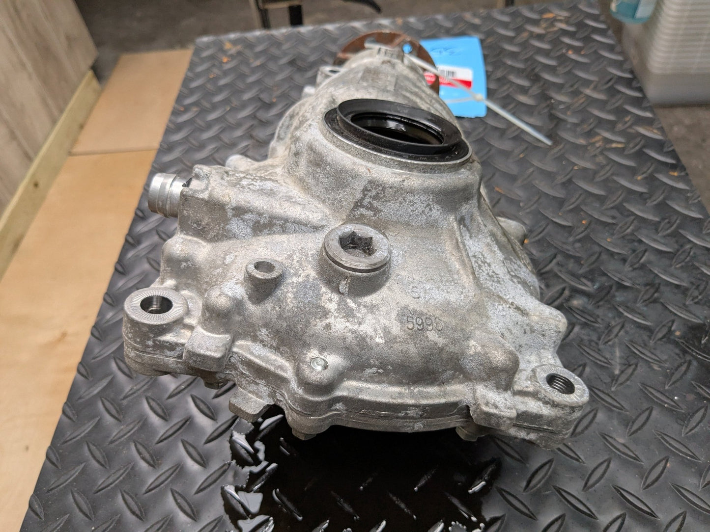 *MATCH* OEM BMW G01 G20 G42 AWD Front Differential Axle Gearbox Carrier 2.81 12k