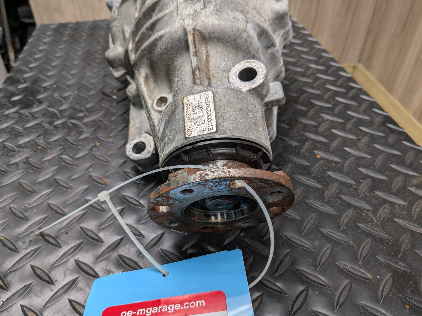 *MATCH* OEM BMW G01 G20 G42 AWD Front Differential Axle Gearbox Carrier 2.81 12k