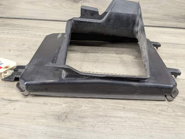 19-25 OEM BMW G05 X5 Front Right Passenger Side Radiator Cooler Air Duct Vent