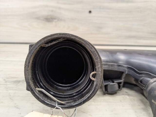 19-25 OEM BMW G05 G07 X5 X7 Engine N63 Air Cleaner Intake Duct Tube Hose 5-8