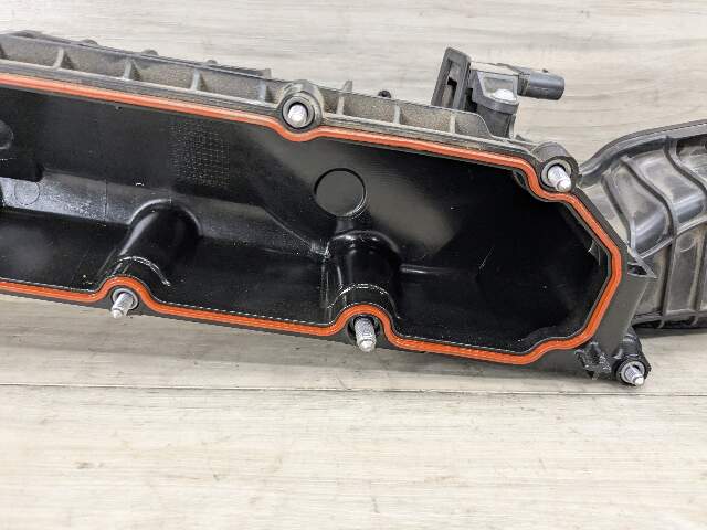OEM BMW G05 G12 G30 F90 M5 Left Driver Side Engine N63R S63M Intake Manifold 5-8