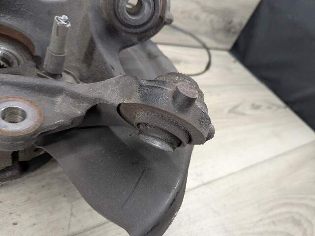 14-20 OEM BMW F22 F23 Rear Left Driver Knuckle Wheel Hub Spindle Bearing