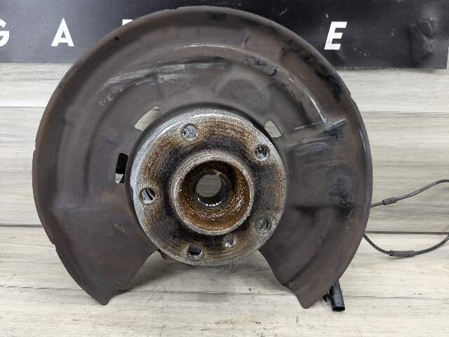 14-20 OEM BMW F22 F23 Rear Left Driver Knuckle Wheel Hub Spindle Bearing