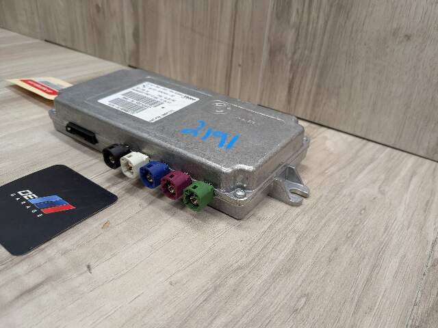 10-18 OEM BMW F30 F10 M6 F06 F13 Top Rear Side View Camera Control Module ECU