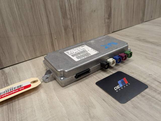 10-18 OEM BMW F30 F10 M6 F06 F13 Top Rear Side View Camera Control Module ECU
