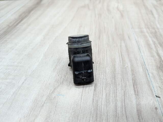 OEM BMW F06 F12 F13 Front Parking Distance Sonic Sensors PDC Silver A29*