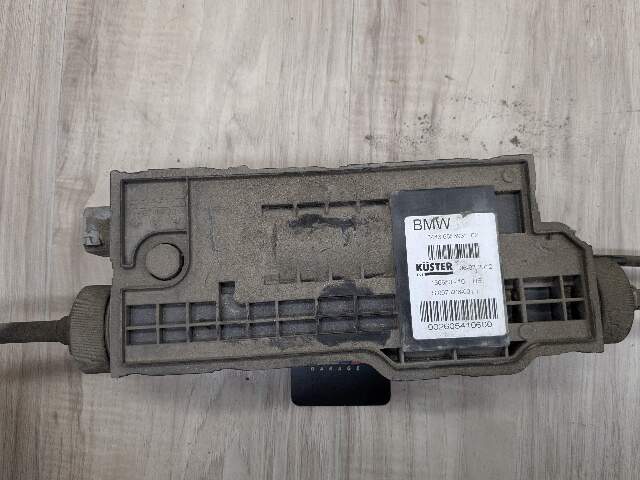 09-15 OEM BMW F01 F02 740 750 Emergency Parking Brake Actuator Unit Motor
