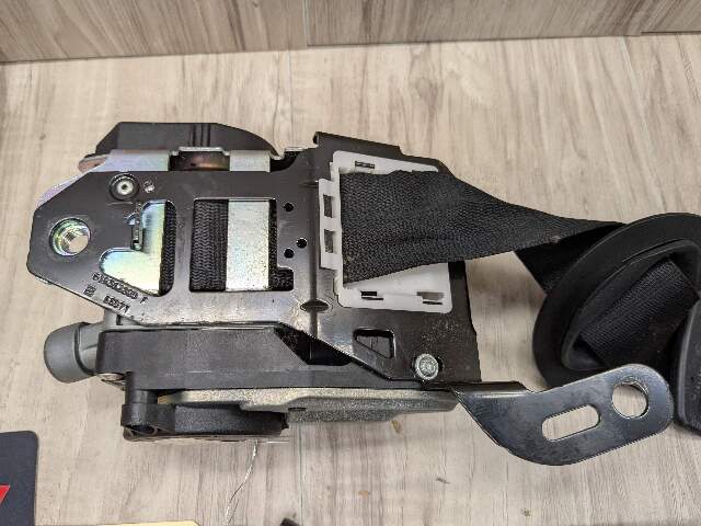 13-15 OEM BMW F01 F02 740 750 B7 Front Right Passenger Side Seatbelt Retractor