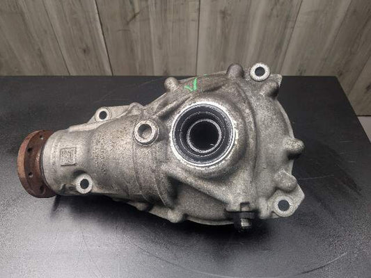 OEM BMW F22 F23 F30 F32 F33 F36 AWD Front Differential Axle Gearbox Carrier AT