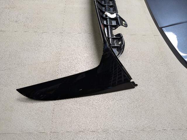 19-25 OEM BMW G05 X5 Rear Door Liftgate Spoiler Wing Molding Brake Light Panel