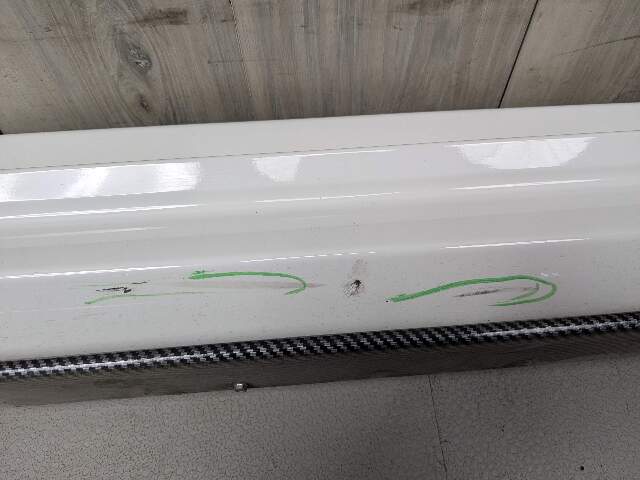 NOTE* 16-20 OEM BMW F87 M2 Coupe Left Driver Side Skirt Rocker Panel White 300