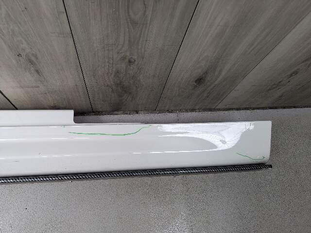 NOTE* 16-20 OEM BMW F87 M2 Coupe Left Driver Side Skirt Rocker Panel White 300