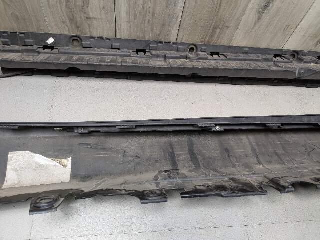 OEM BMW F15 X5 Left Driver Running Step Board Side Skirt Rocker Panel w Bracket