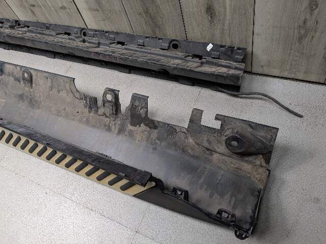 *OEM BMW F15 X5 Right Passenger Running Board Side Skirt Rocker Panel w Bracket