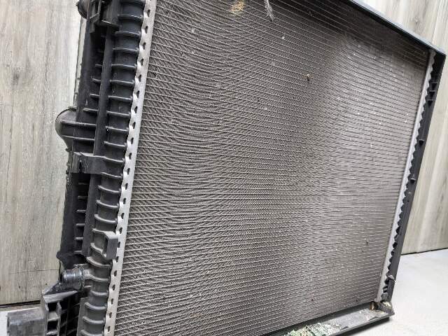 18-24 OEM BMW G01 G02 X3 X4 30i 30iX B46 Radiator Condenser Fan Shroud SET 400W