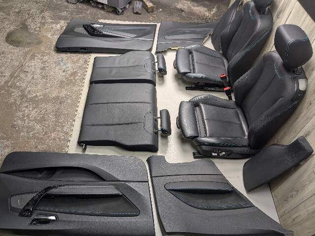 *OEM BMW F22 F87 M2 Driver Passenger Seats Door Panels Interior w Blue Stitching
