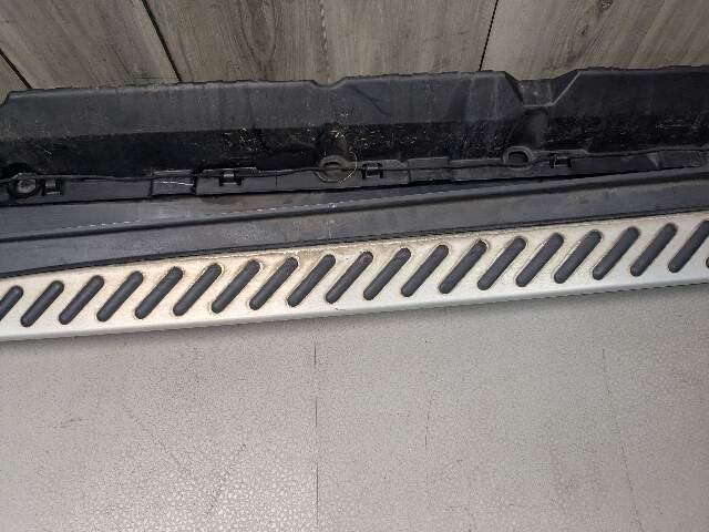 OEM BMW F15 X5 Right Passenger Side Skirt Rocker Panel Running Board w/ Bracket