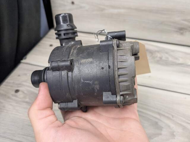 OEM BMW F90 G05* G12 G15 G30 M5 Engine Electric Auxiliary Water Coolant Pump