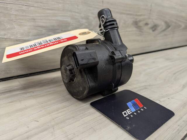 OEM BMW G05 G06 G07 X5 X6 X7 50 M50 Auxiliary Electric Water Pump Engine N63