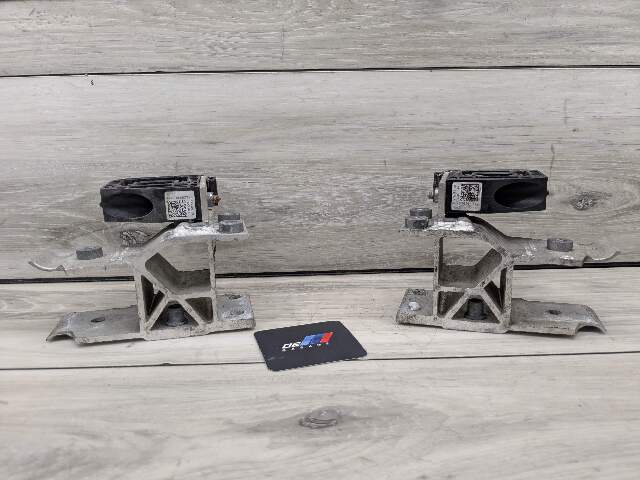 OEM BMW F95 F96 G05 G06 G07 G09 X5 X7 Left Right Bumper Impact Mount Bracket SET