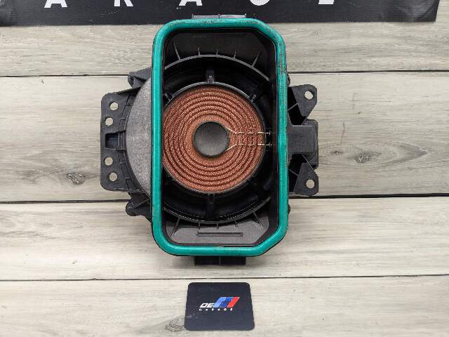 OEM BMW G05 G06 G07 X5 X6 X7 Sub Subwoofer Bass Audio Speaker HARMAN KARDON