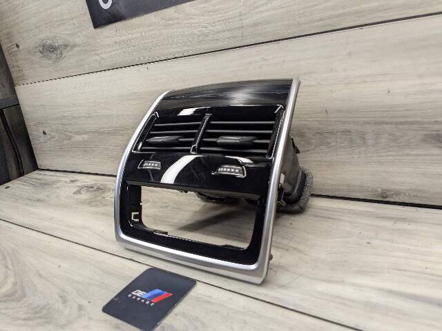 OEM BMW F95 F96 G05 G06 G07 G09 X5 X6 X7 REAR Center Console AC Air Vent Trim