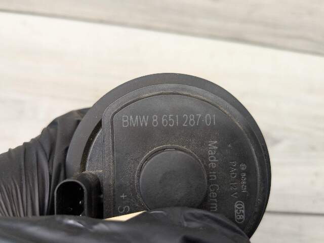 *OEM BMW G01 G05 G20 G22 G30 G42 G80 G82 G83 M3 M4 Engine Auxiliary Water Pump