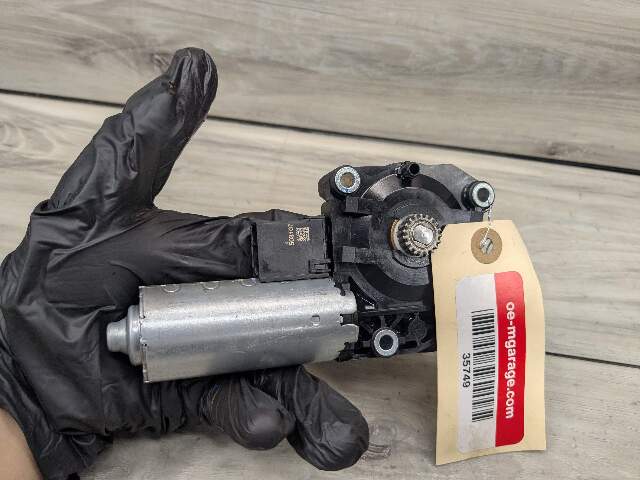 OEM BMW G20 G22 G26 G42 G80 G82 G87 M2 M3 M4 Sunroof Moonroof Motor Drive Unit