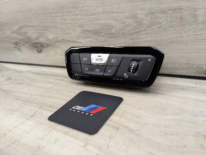 OEM BMW G20 G22 G23 G26 G42 G80 G82 G83 Headlight Control Switch Light Module