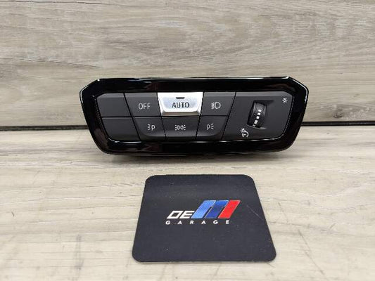 OEM BMW G20 G22 G23 G26 G42 G80 G82 G83 Headlight Control Switch Light Module