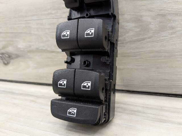 OEM BMW F90 F97 G01 G05 G20 G30 X3 Front Driver Main Master Power Window Switch